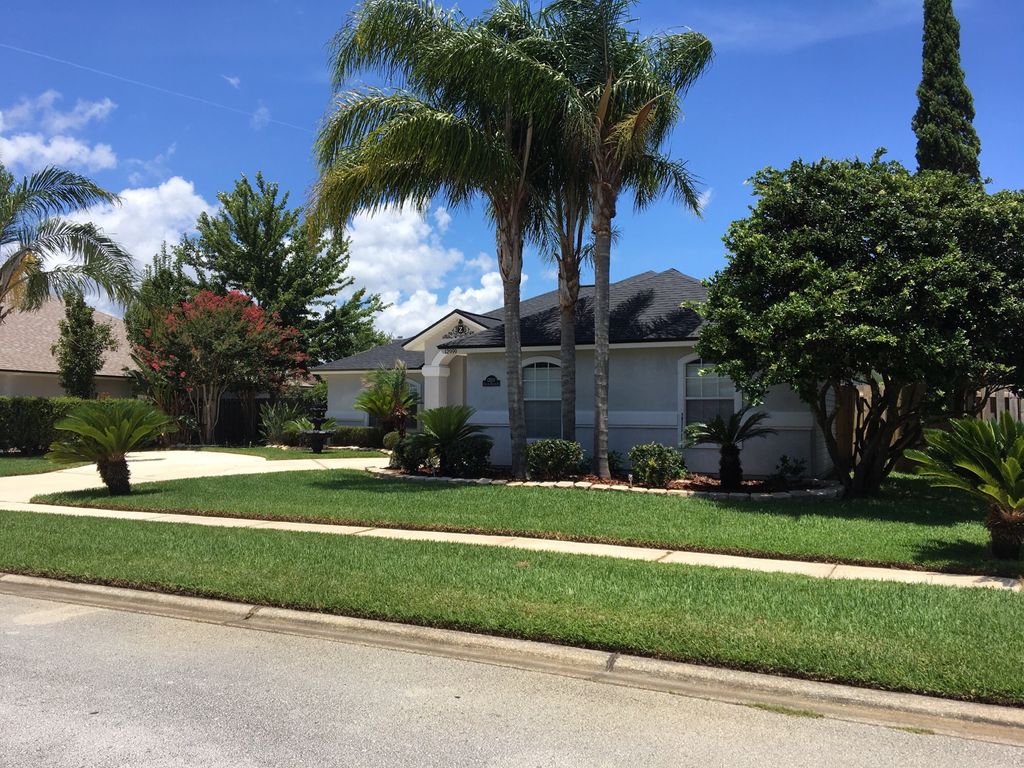 homes for sale queens harbor jacksonville fl