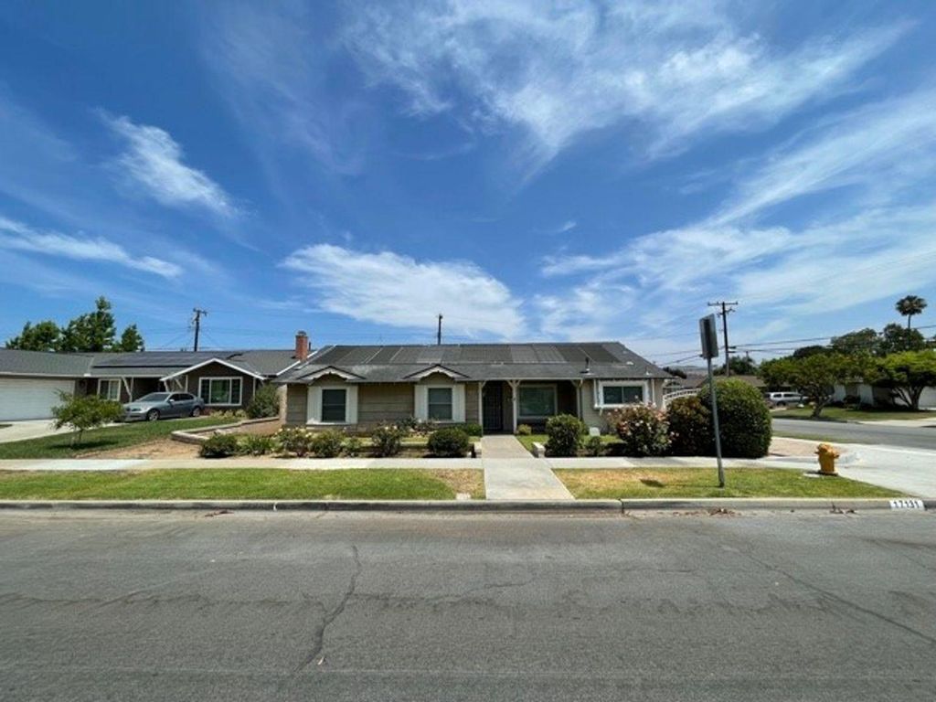 Apartments For Rent In Yorba Linda Ca 14 Rentals Trulia [ 768 x 1024 Pixel ]