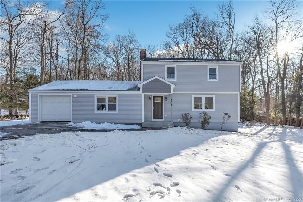 107 Harvester Rd, Monroe, CT 06468