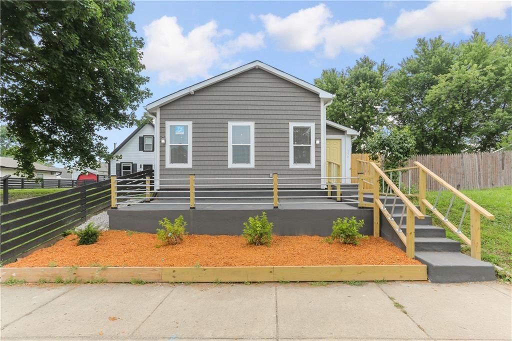 150 W Arizona St, Indianapolis, IN 46225