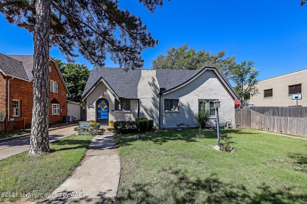 3304 S Van Buren St, Amarillo, TX 79109