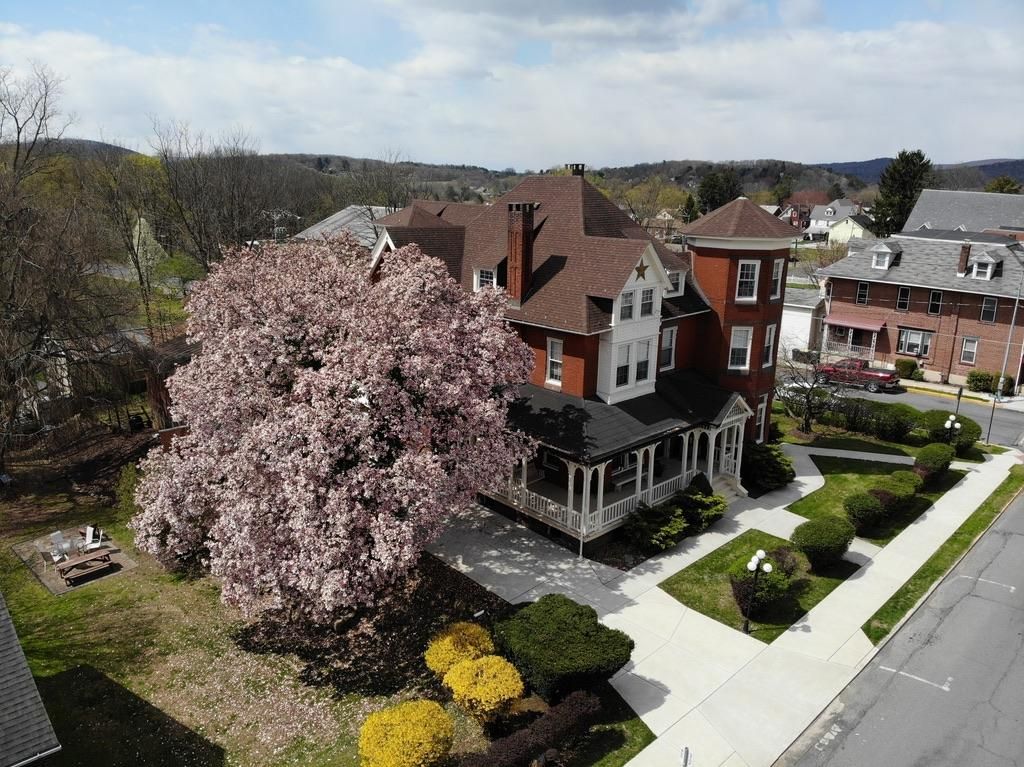 302 E Market St, Orwigsburg, PA 17961