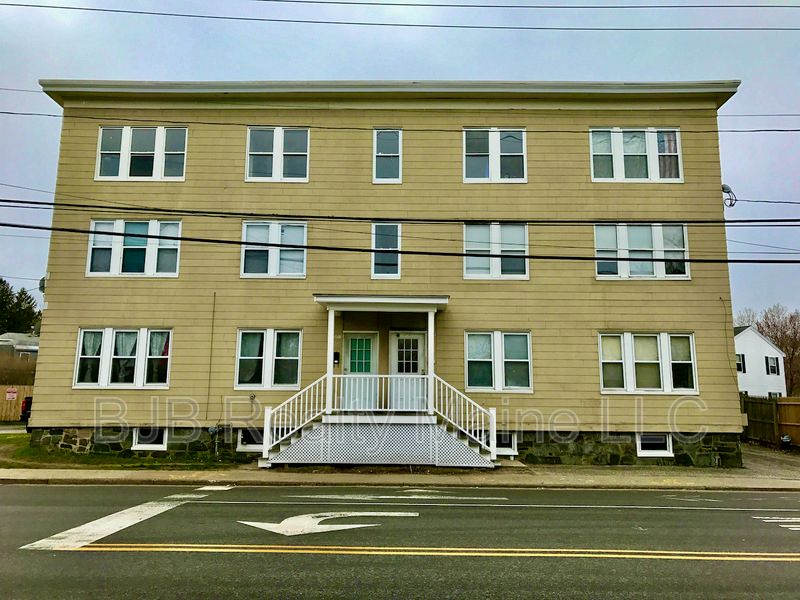 299 Ocean St #4, South Portland, ME 04106