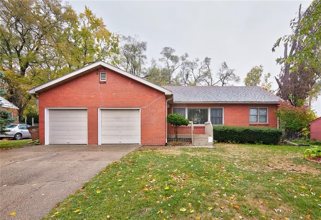 1211 68th St, Windsor Heights, IA 50324 3 Bed, 2 Bath SingleFamily