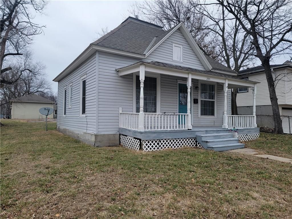 206 W Chippewa St, Paola, KS 66071 Trulia
