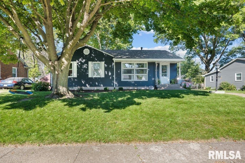 508 N  4th St, Eldridge, IA 52748