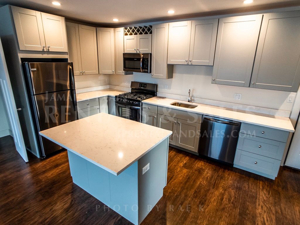 76 Stonley Rd #22, Jamaica Plain, MA 02130