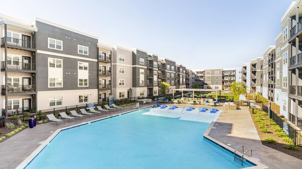 1500 Laurel Crossing Pkwy #141, Buford, GA 30519