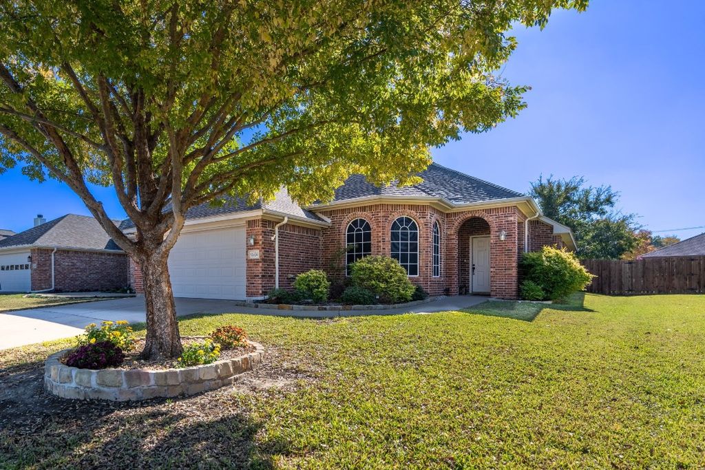 8604 Lake Springs Trl, Fort Worth, TX 76115 Trulia