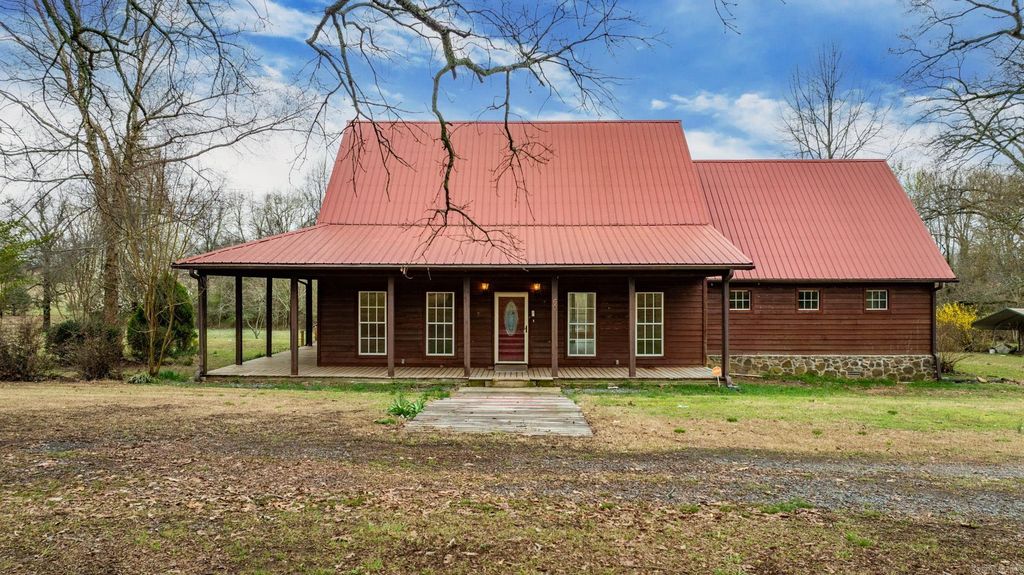 60 Orchard Rd, Greenbrier, AR 72058