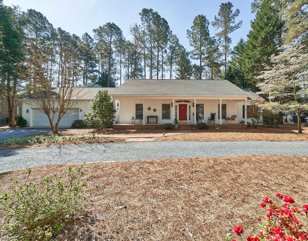 25 Birdie Dr, Whispering Pines, NC 3 Bed, 2 Bath SingleFamily Home 40 Photos Trulia