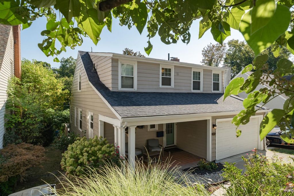 3511 Linwood Ave, Cincinnati, OH 45226