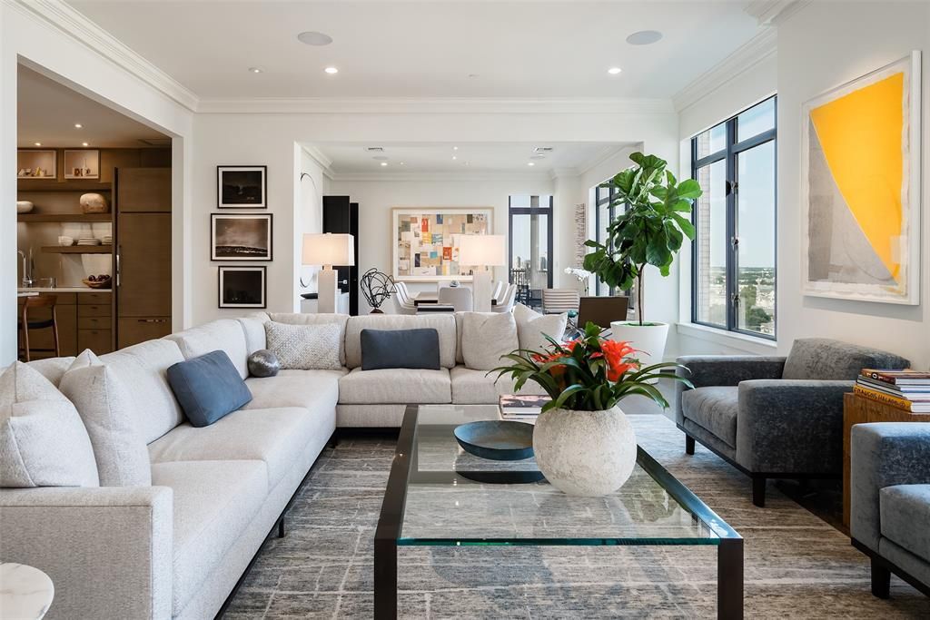 2525 N Pearl St #1401, Dallas, TX 75201
