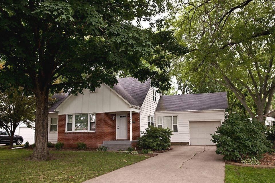 119 N Adelaide St, Normal, IL 61761