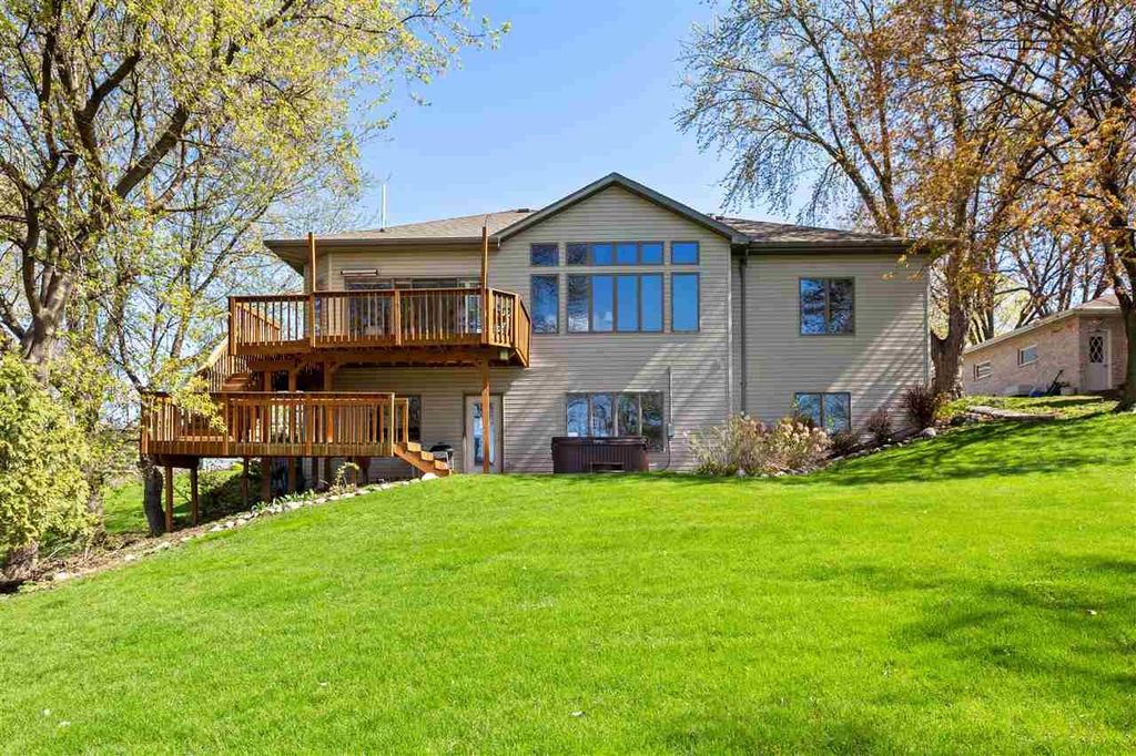 523 W Main St, Little Chute, WI 54140 Trulia