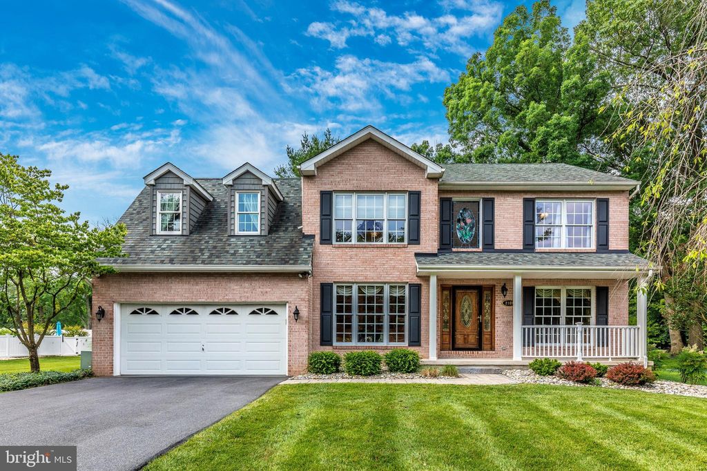 2107 Stonewall Rd, Catonsville, MD 4 Bed, 4 Bath SingleFamily Home