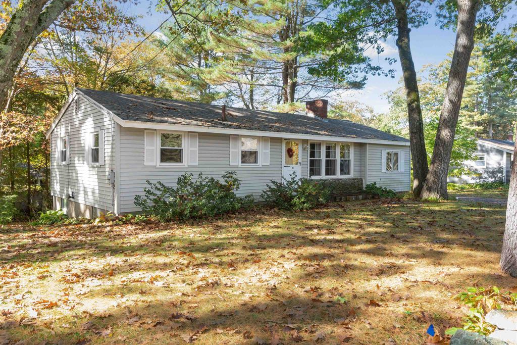 45 Spruce Ln, Dover, NH 03820