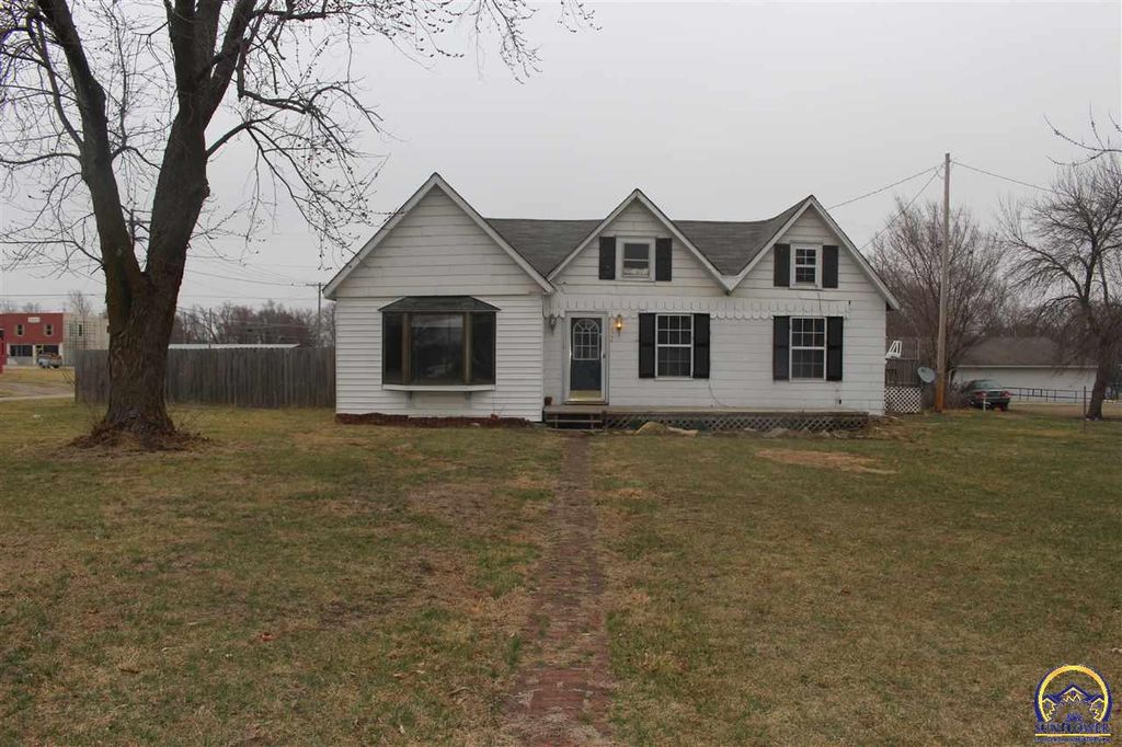 422 Locust St, Nortonville, KS 66060 Trulia