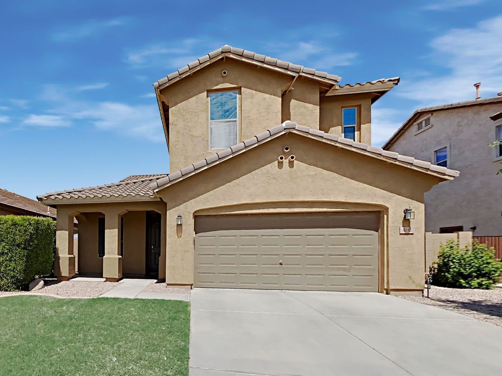 4112 E Cherry Hills Dr, Chandler, AZ 85249