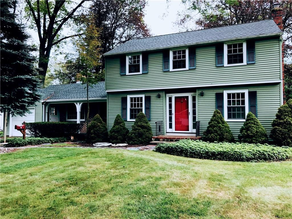 2744 Oakview Dr, Rochester, NY 14617
