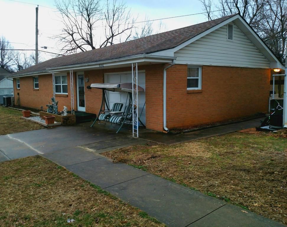 305 E Scott St, MO 65708 Trulia