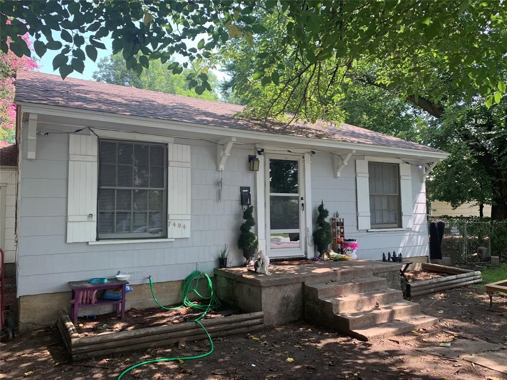 7404 Ewing Ave, Fort Worth, TX 76116