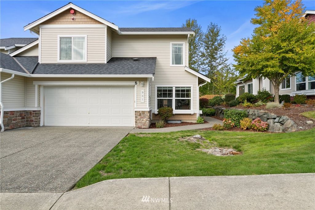 901 71st St SE, Auburn, WA 98092