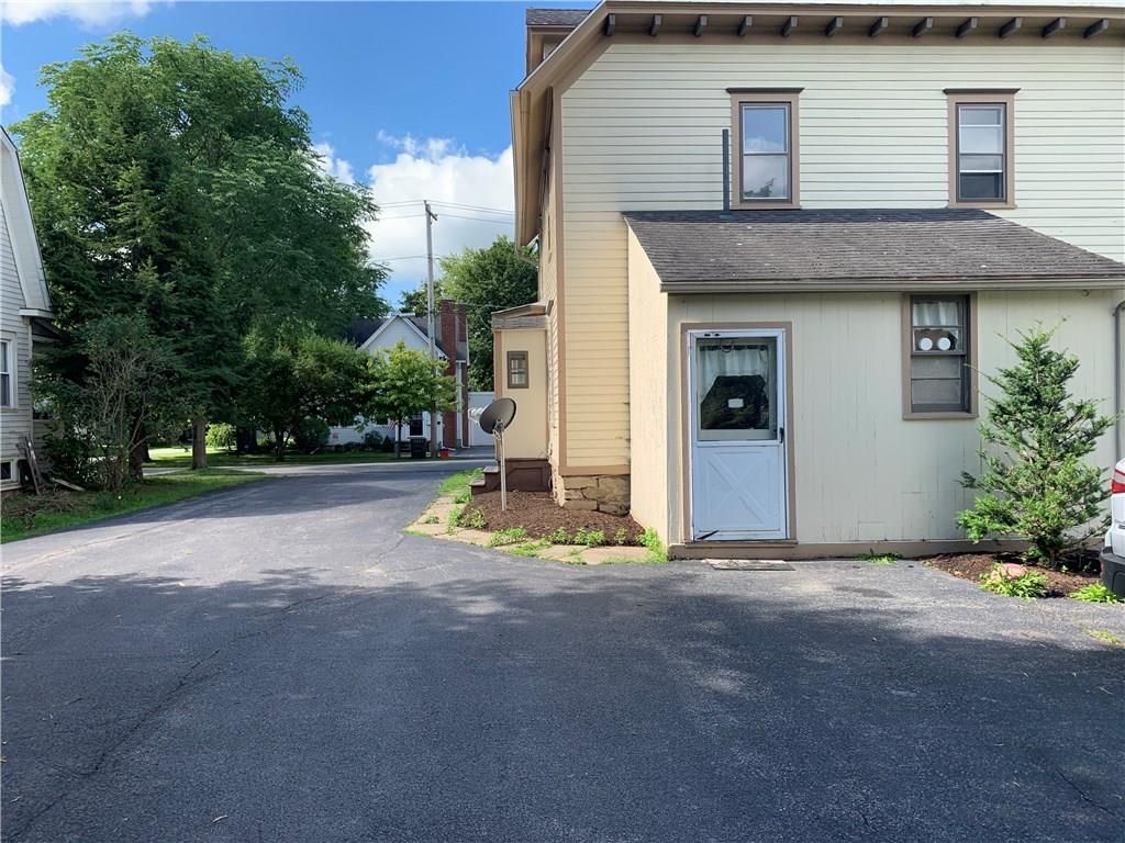 43 Norton St, Honeoye Falls, NY 2 Bed, 1.5 Bath Apartment 26 Photos