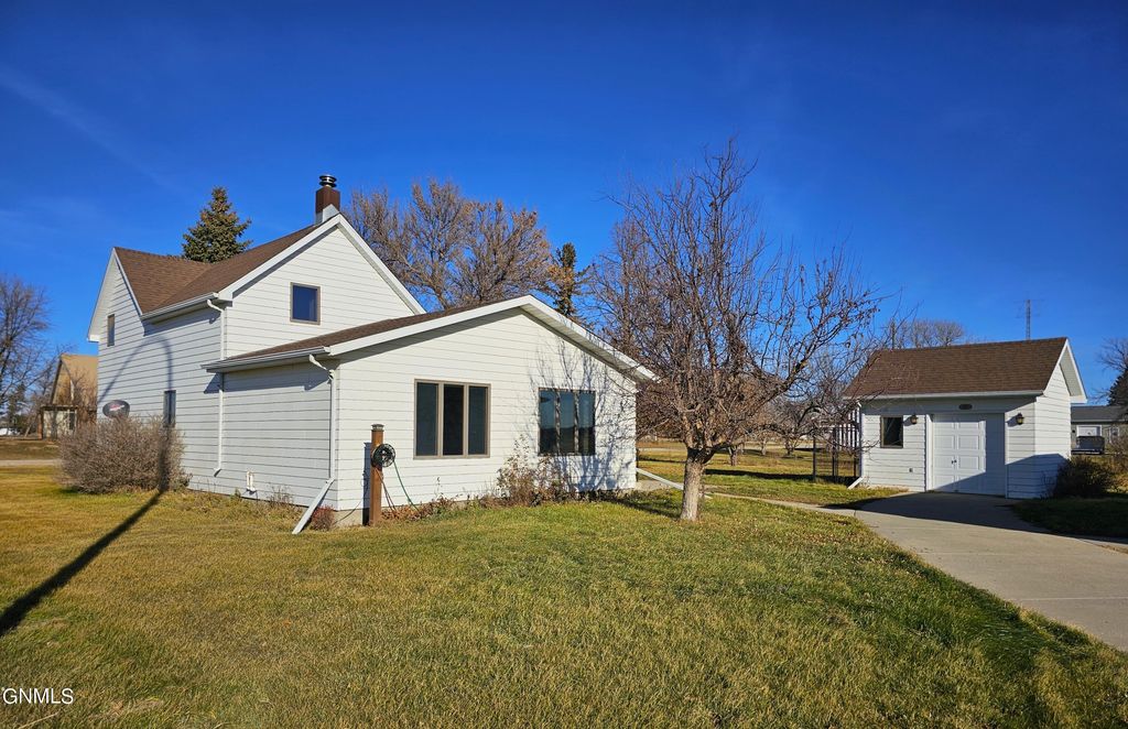 103 2nd Ave, Verona, ND 58490 Trulia