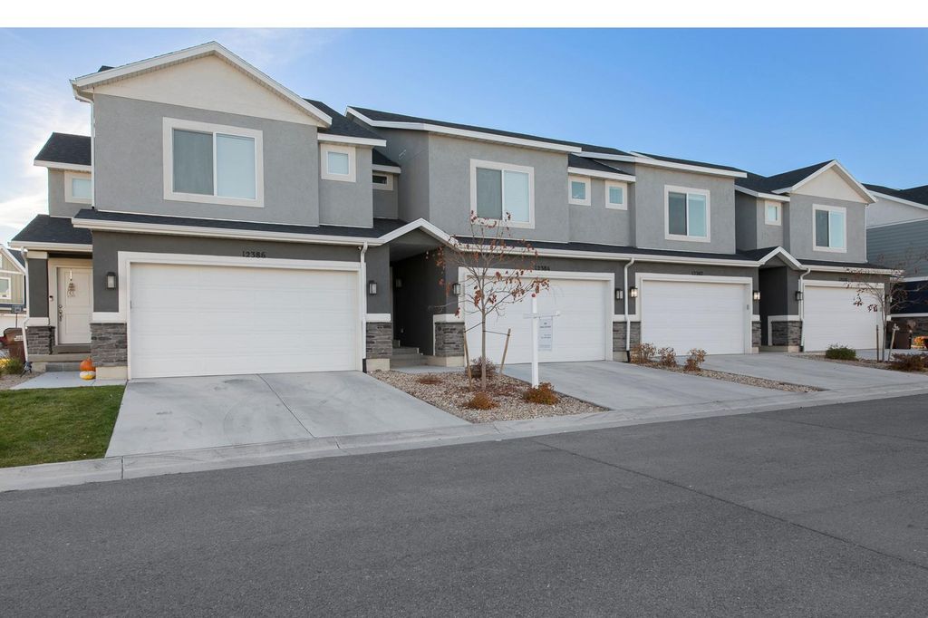 12382 S Andante Dr, Herriman, UT 84096