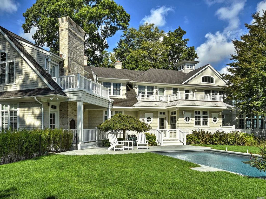 29 Winthrop Rd, Shelter Island, NY 11964