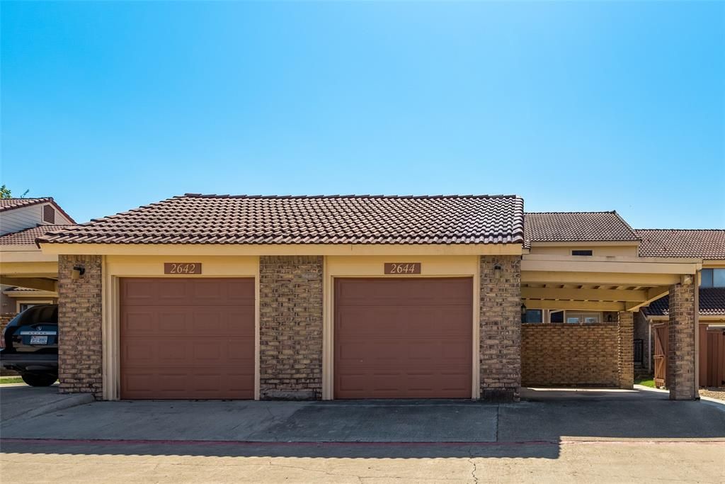 2644 Encina #2, Irving, TX 75038