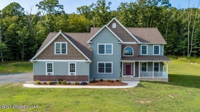 499 Sugarloaf Heights Rd, Drums, PA 18222