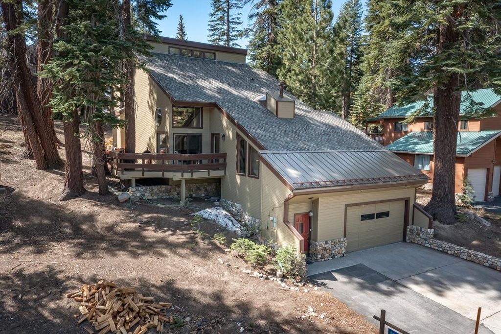 1309 Forest Trl, Mammoth Lakes, CA 93546