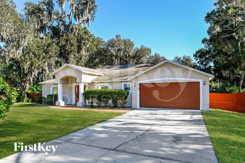 2515 Kumquat Dr, Edgewater, FL 32141