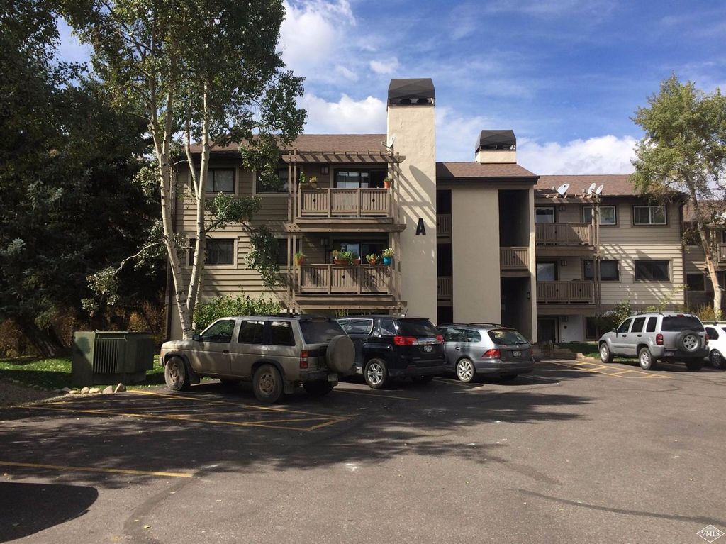 998 W Beaver Creek Blvd #A104, Avon, CO 81620