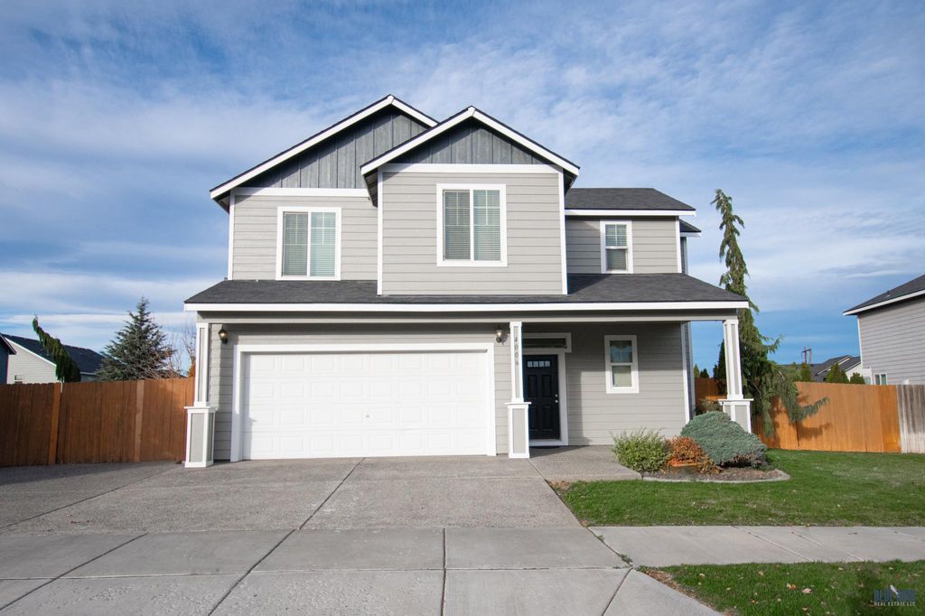 4006 W 21st Ave, Kennewick, WA 99338