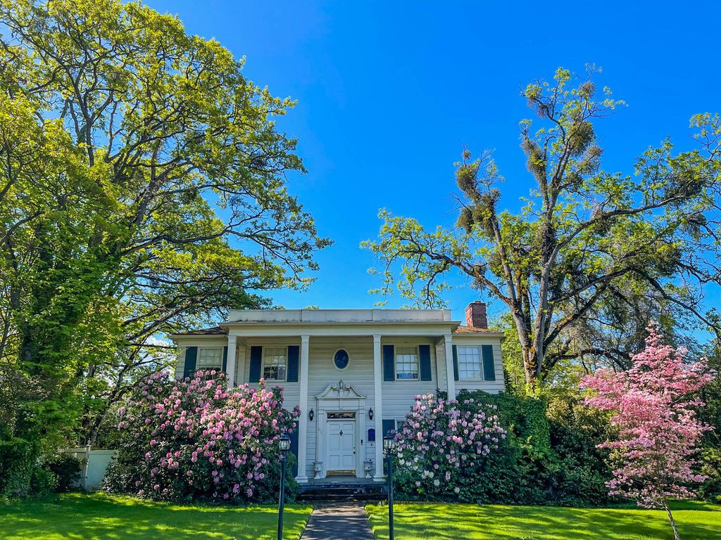 1806 E Main St, Medford, OR 97504 Trulia