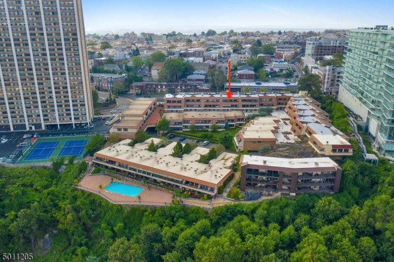 300 Rd 7, Cliffside Park, NJ 07010 Trulia