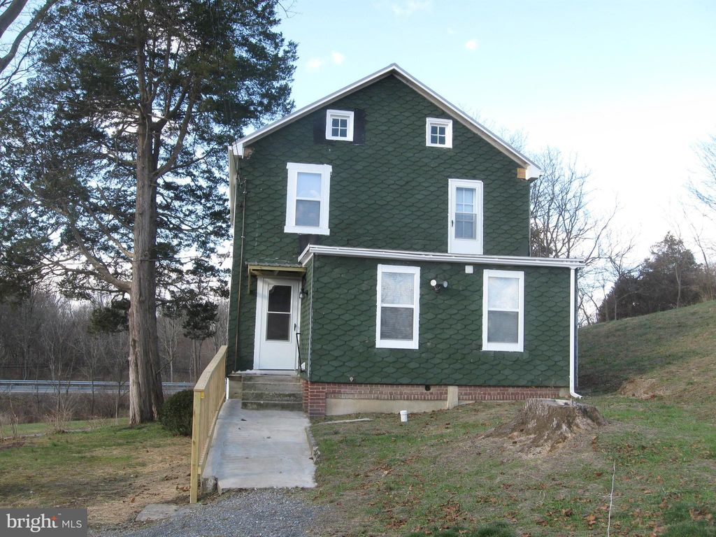5 S Old Bernville Rd, Bernville, PA 19506 Trulia