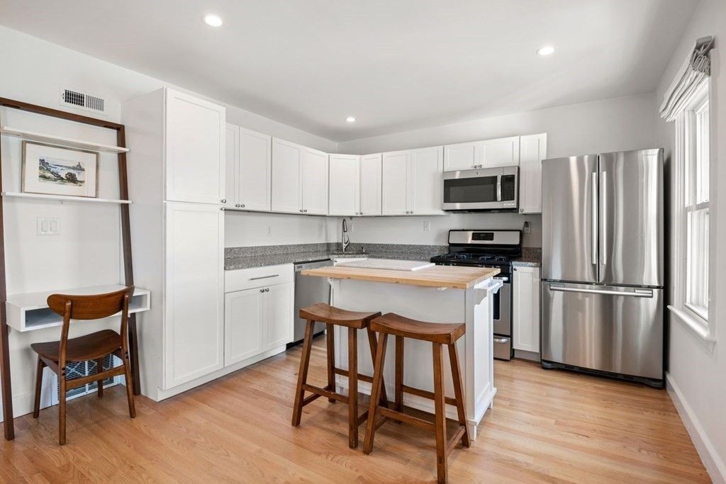 261 Silver St #3, South Boston, MA 02127