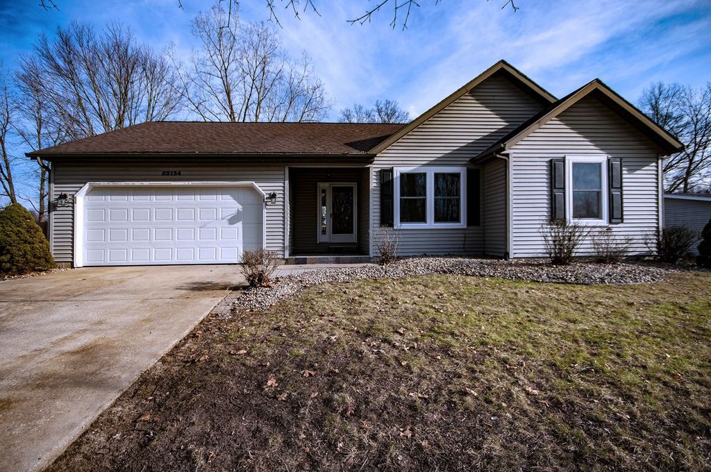 53134 Old Farm Rd, Elkhart, IN 3 Bed, 2 Bath SingleFamily Home 32