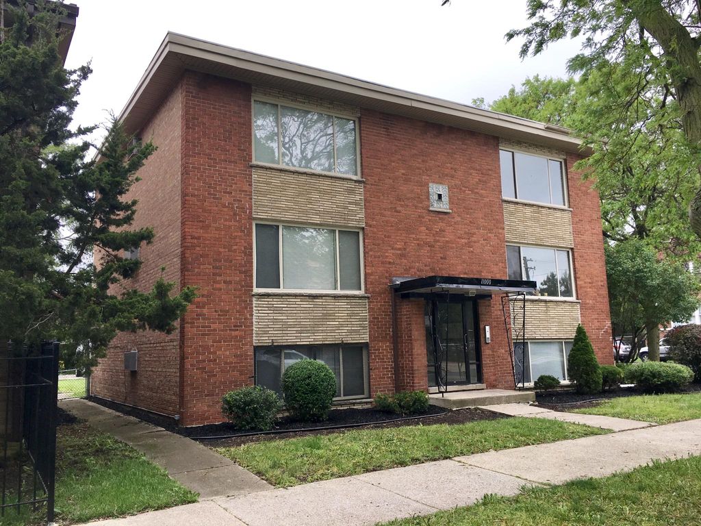 11000 S Indiana Ave #1N, Chicago, IL 60628