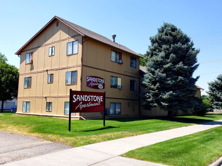 550 S 28th St #17, Billings, MT 59101