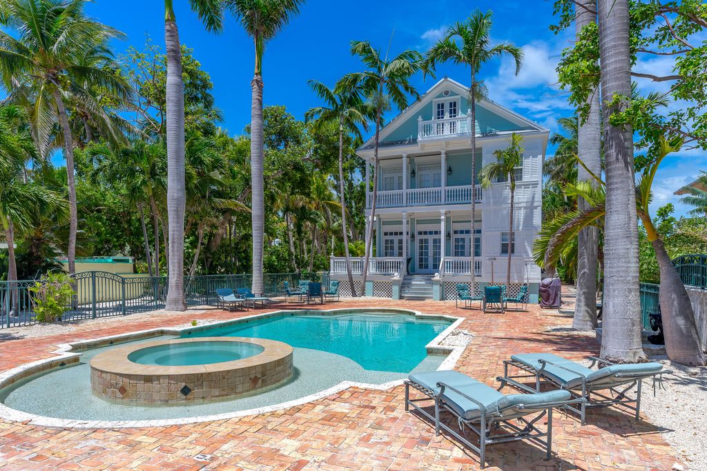 75761 Overseas Hwy, Islamorada, FL 33036