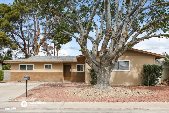 1912 W Fontana Ave, Las Vegas, NV 89106