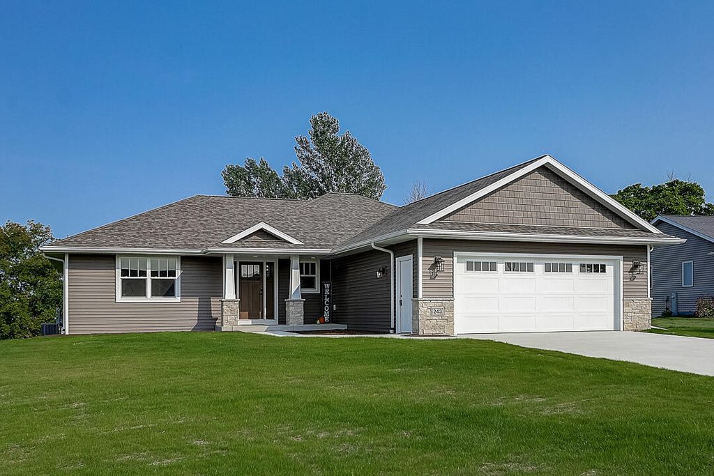 243 N 6th St, Sheboygan Falls, WI 53085 Trulia