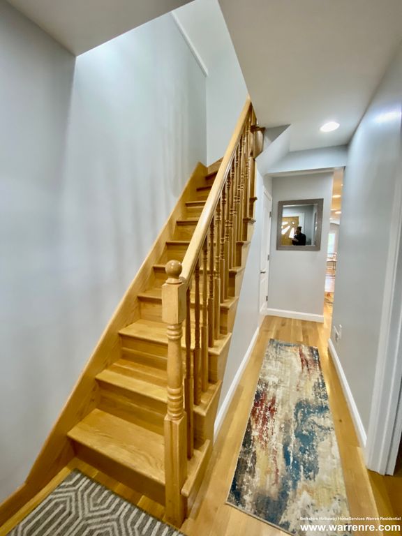 171 Lexington St #A, Boston, MA 02128