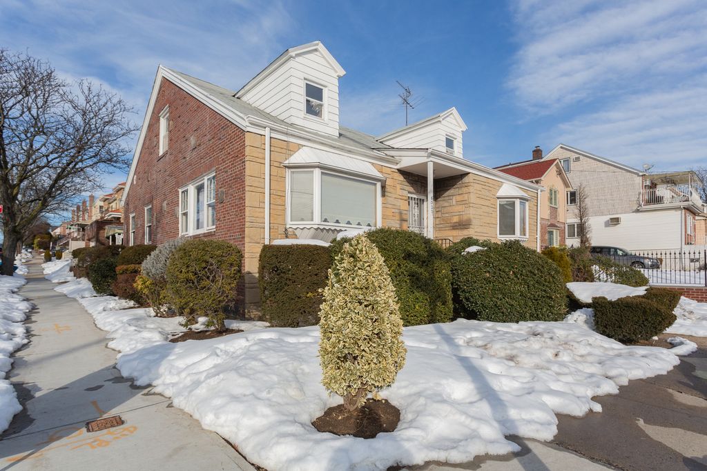 6327 55th Ave, Maspeth, NY 11378 Trulia