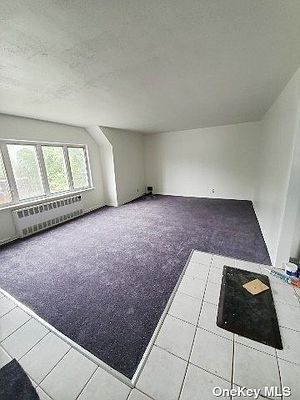 61-05 Cloverdale Blvd #2NDF, Oakland Gardens, NY 11364